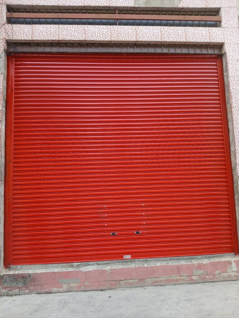 porta-automatica-de-enrolar-fechada-rj-10