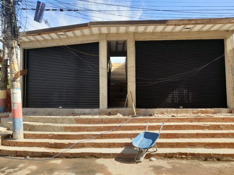 porta-automatica-de-enrolar-fechada-rj-11
